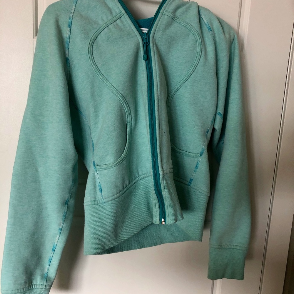 Lululemon thick zip up sweater